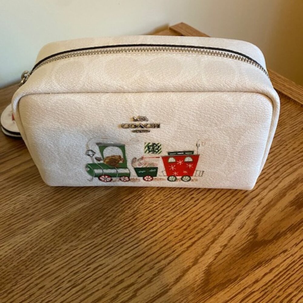 SMALL BOXY COSMETIC CASE AND MIRROR BAG CHARM IN SIGNATURE CANVAS WITH TRAIN NWT